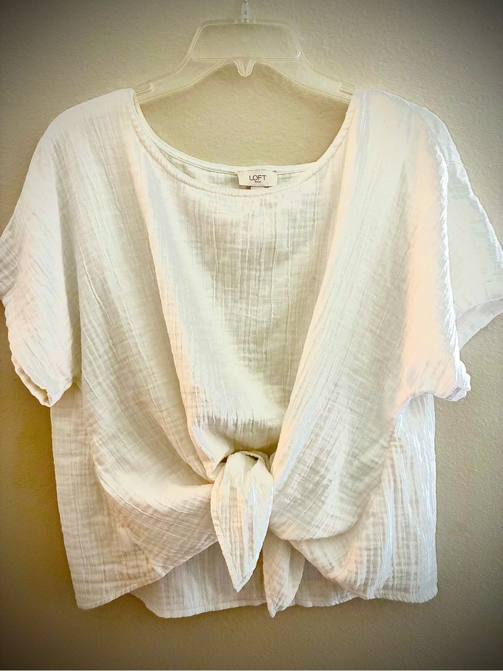 LOFT White Tie-Front Gauze Short Sleeve Medium Top